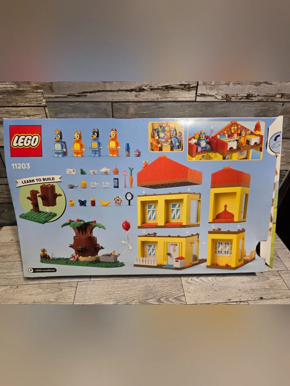 LEGO Bluey Family House Playset - Yellow, Red, Blue